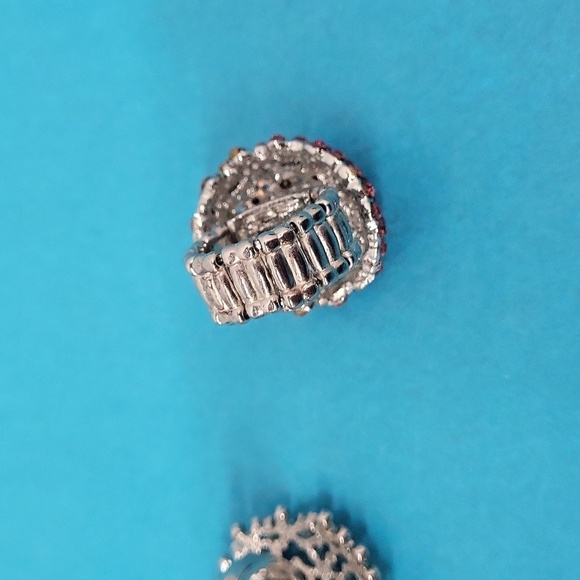 Ring bundle, 2 Embellished Rhinestone Cocktail Statement Rings - Picture 8 of 8